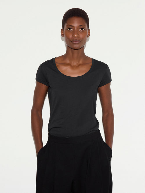 Supima Cotton Scoop Neck T-shirt | Black